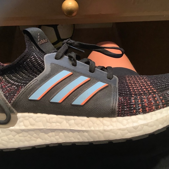 Ultra Boost - Picture 6 of 6